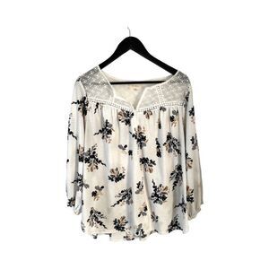 Melloday White Floral Pattern Eyelet Boho Peasant Long Sleeve Spilt Vneck Blouse